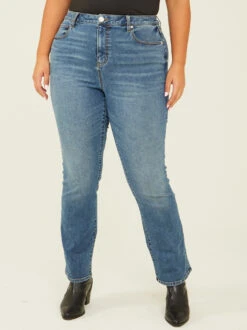 Limitless Straight Jeans 7 Limitless Straight Jeans -ChicAura Store 000940 111459 VINTAGE WASH 02