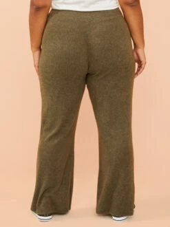 Tranquil Waffle Sweatpants -ChicAura Store 001885 HA58341B ASP DUSTY OLIVE 04