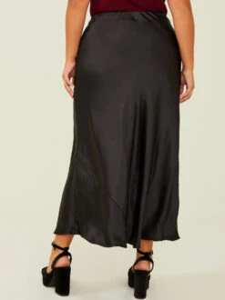 Isabella Satin Midi Skirt 7 Isabella Satin Midi Skirt -ChicAura Store 003041 PLS30982 018 BLACK 03