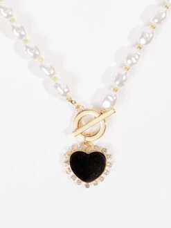 Velvet Heart Pearl Necklace -ChicAura Store 004013 N06597 ARU WHITE 01