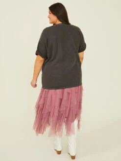 Queen Tour Oversized Tee -ChicAura Store 004102 32771556AR VINTAGE BLACK 03