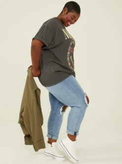 Nirvana Floral Smiley Oversized Tee -ChicAura Store 004110 NIR116527AR BLACK 02