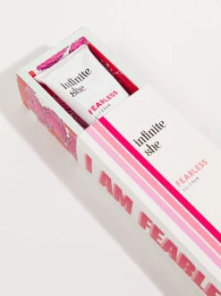 Fearless Ultra Lush Handcream -ChicAura Store 004266 31B2 ARU PINK 02